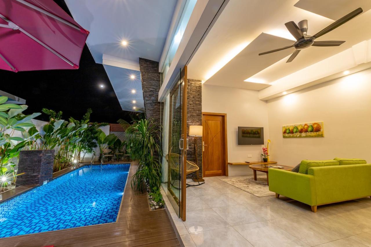 Maneh Villa Langkawi - Private Pool Pantai Cenang  Eksteriør billede